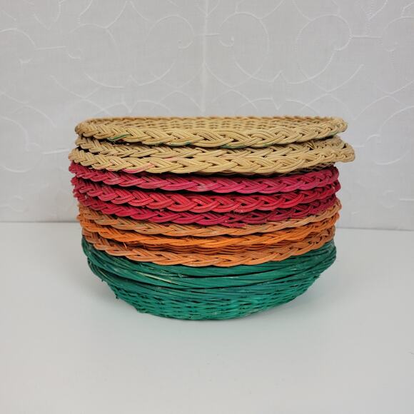 Lot of 12 Vintage Paper Plate Holder Colorful Woven Wicker Rattan Straw - Picture 10 of 10